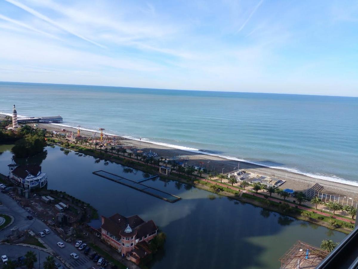 Aphrodite Apartments Batumi Exterior photo