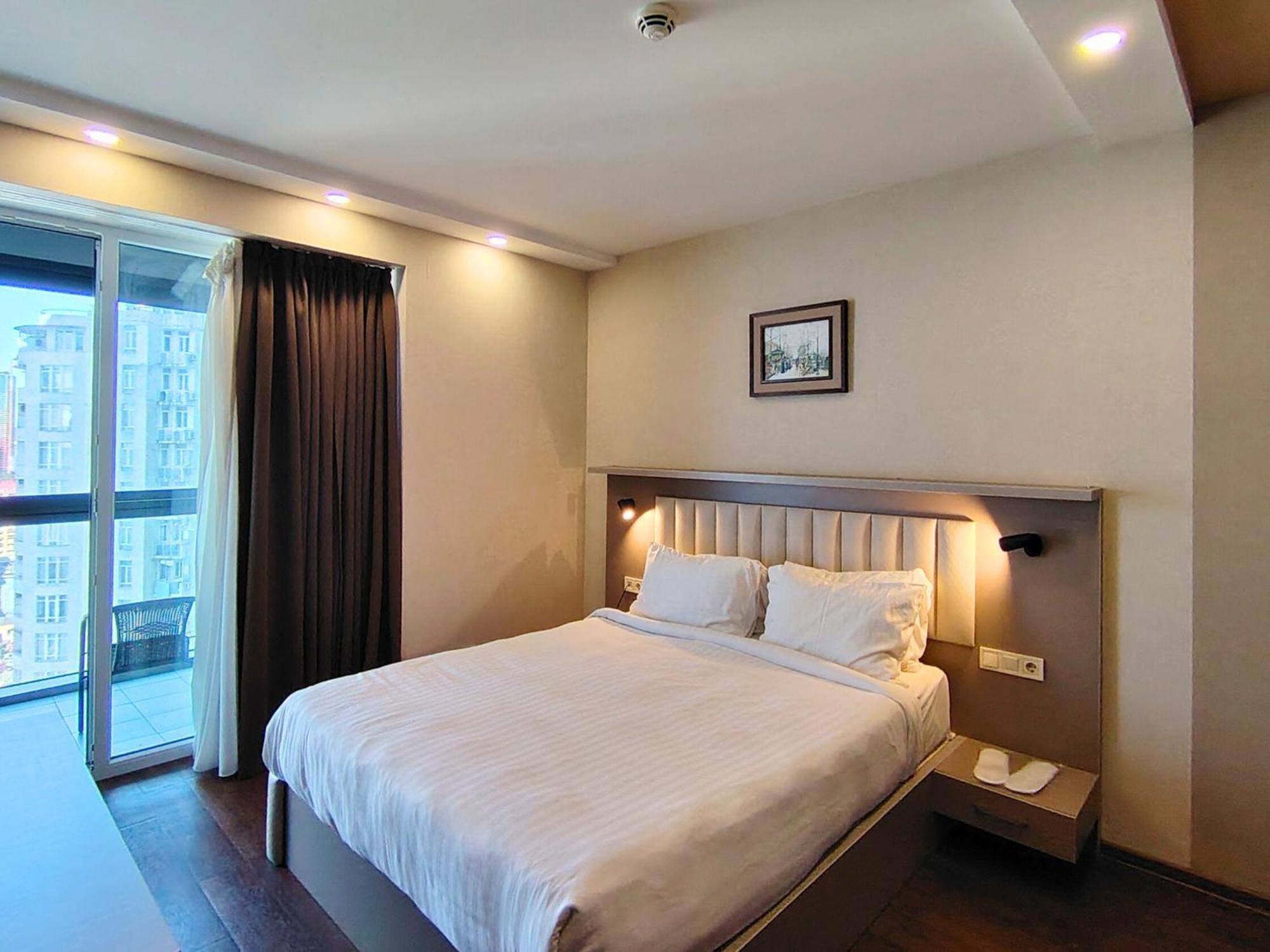 Aphrodite Apartments Batumi Exterior photo